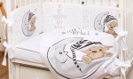 Комплект BoomBaby в кроватку Мишка на луне, 6 предметов, сатин Комплект BoomBaby в кроватку Мишка на луне, 6 предметов, сатин