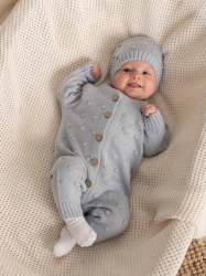 Вязаный комплект Luxury Baby Комбинезон и шапочка серый, 62-68